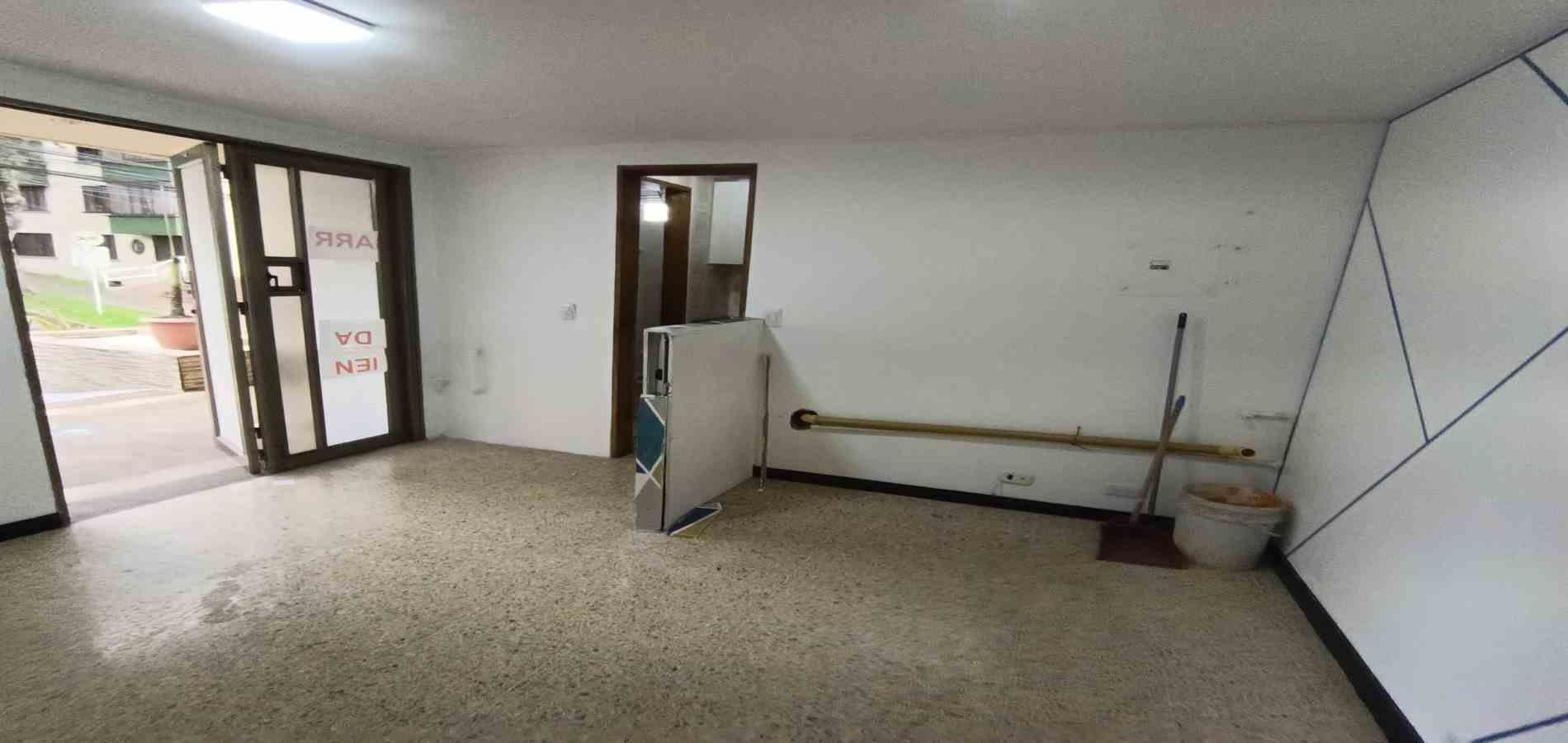 Foto de Local en Arriendo en Versalles, Manizales - 5 - 279062938