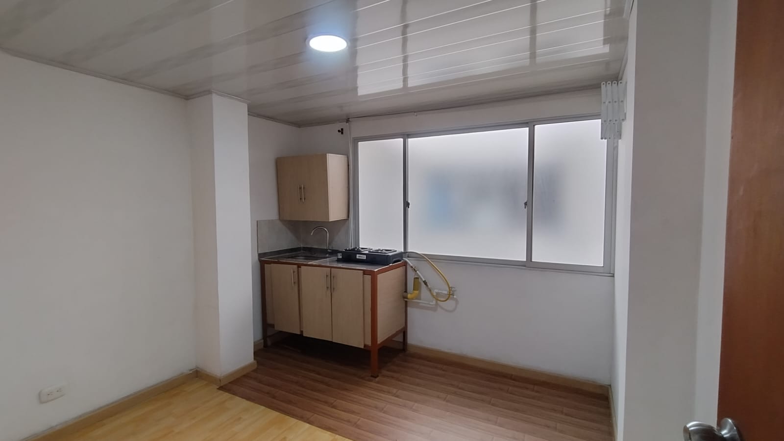 Foto de Apartaestudio en Arriendo en Chipre, Manizales - 6 - 279068523
