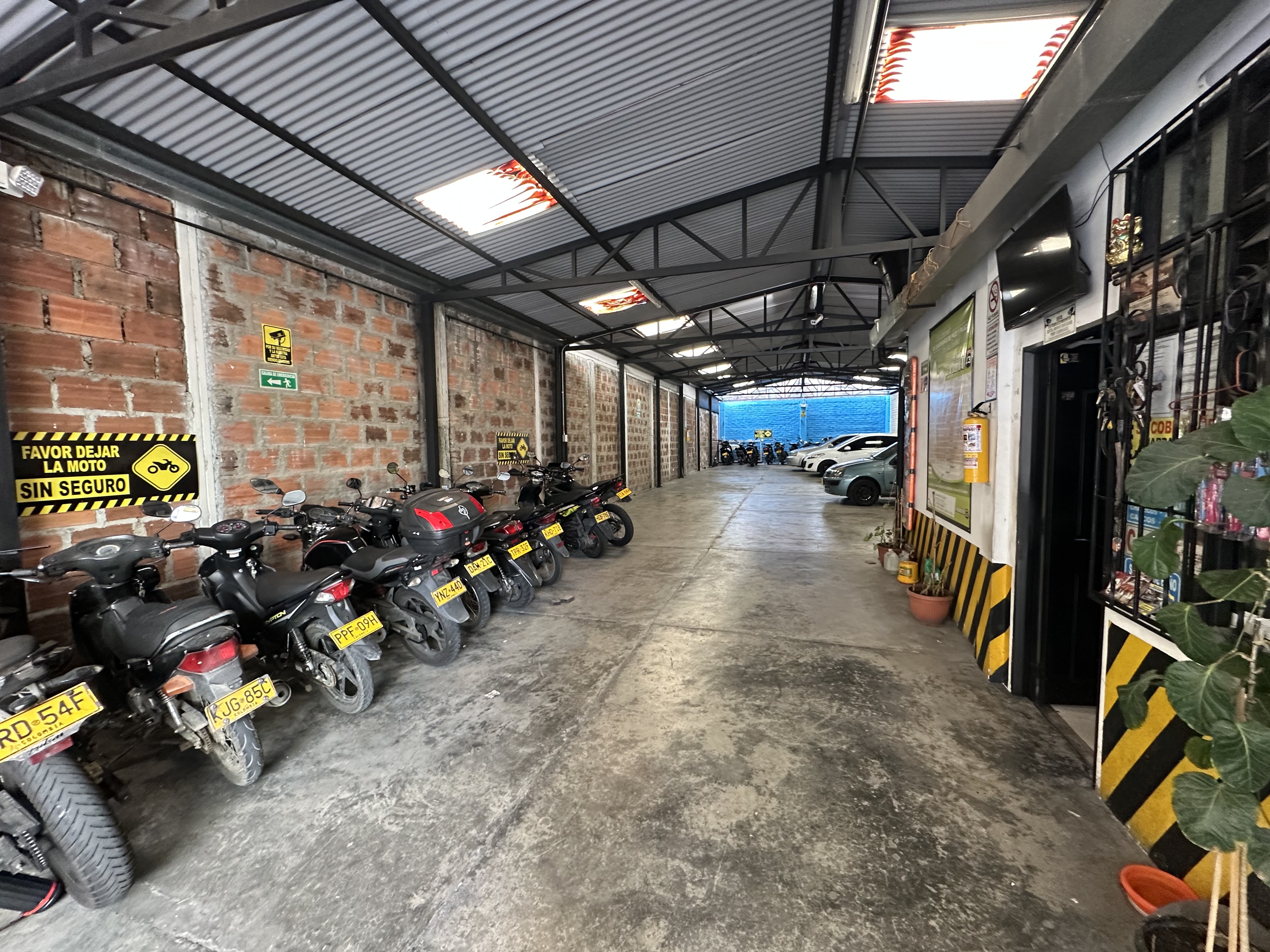 Foto de Local en Venta en Centro, Armenia  - 2 - 279068730