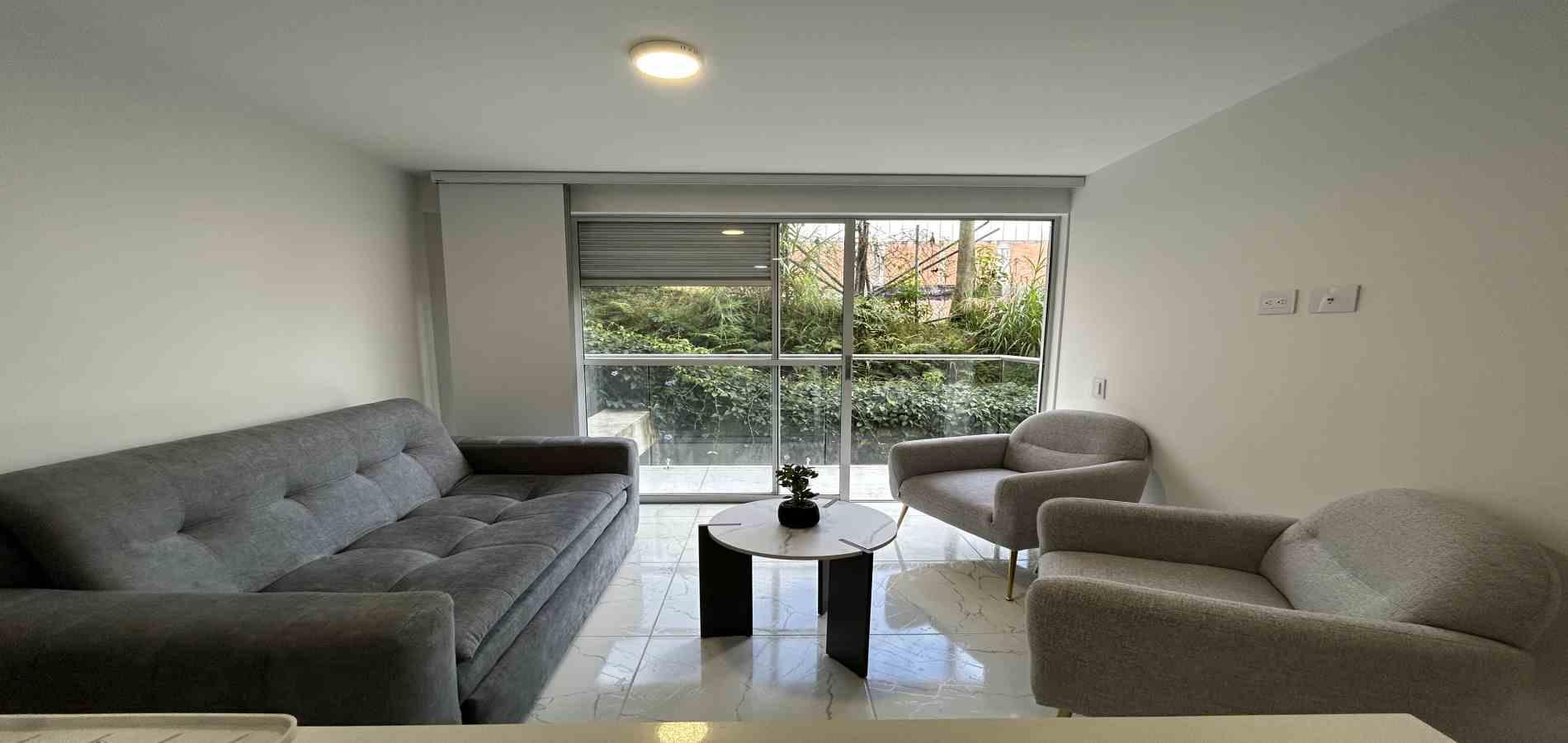 Foto de Apartamento para Arriendo en Avenida 30 de agosto, Pereira - 279068740