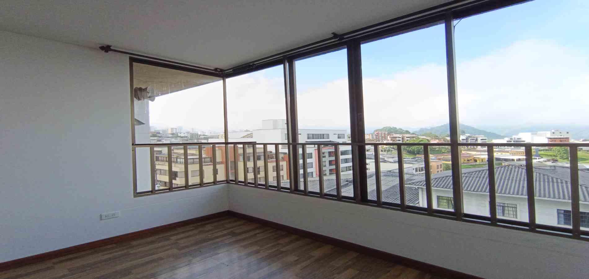 Foto de Apartamento en Venta en Versalles, Manizales - 3 - 279068894