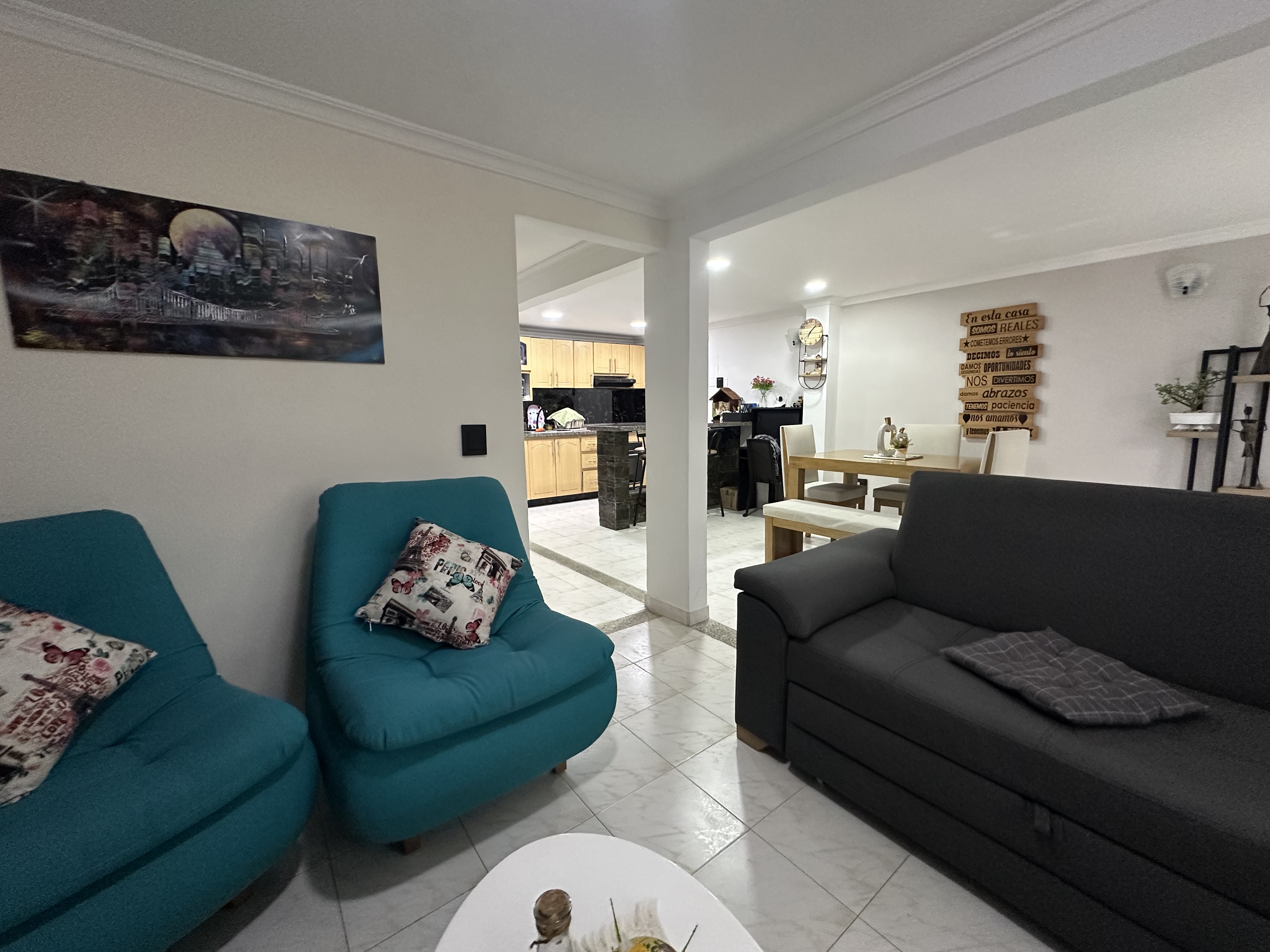 Foto de Casa para Venta en Avenida montecarlo, Armenia  - 279069280
