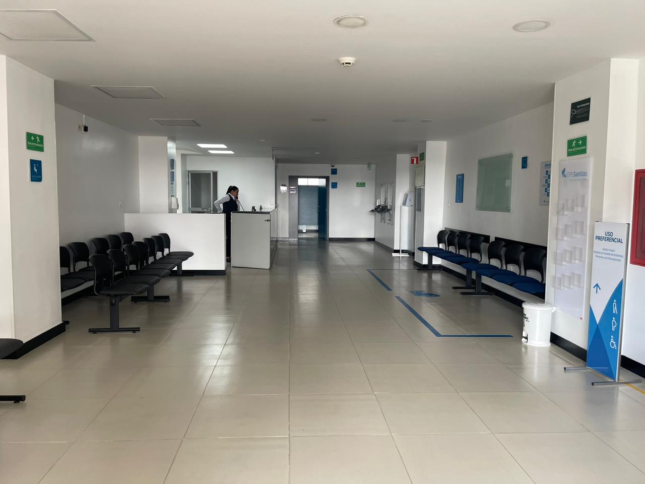 Foto de Edificio para Venta en Palogrande, Manizales - 279061741