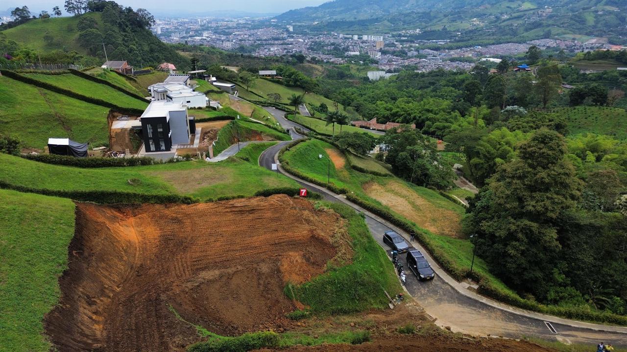 Foto de Lote / terreno para Venta en Romelia, Dosquebradas - 279066645