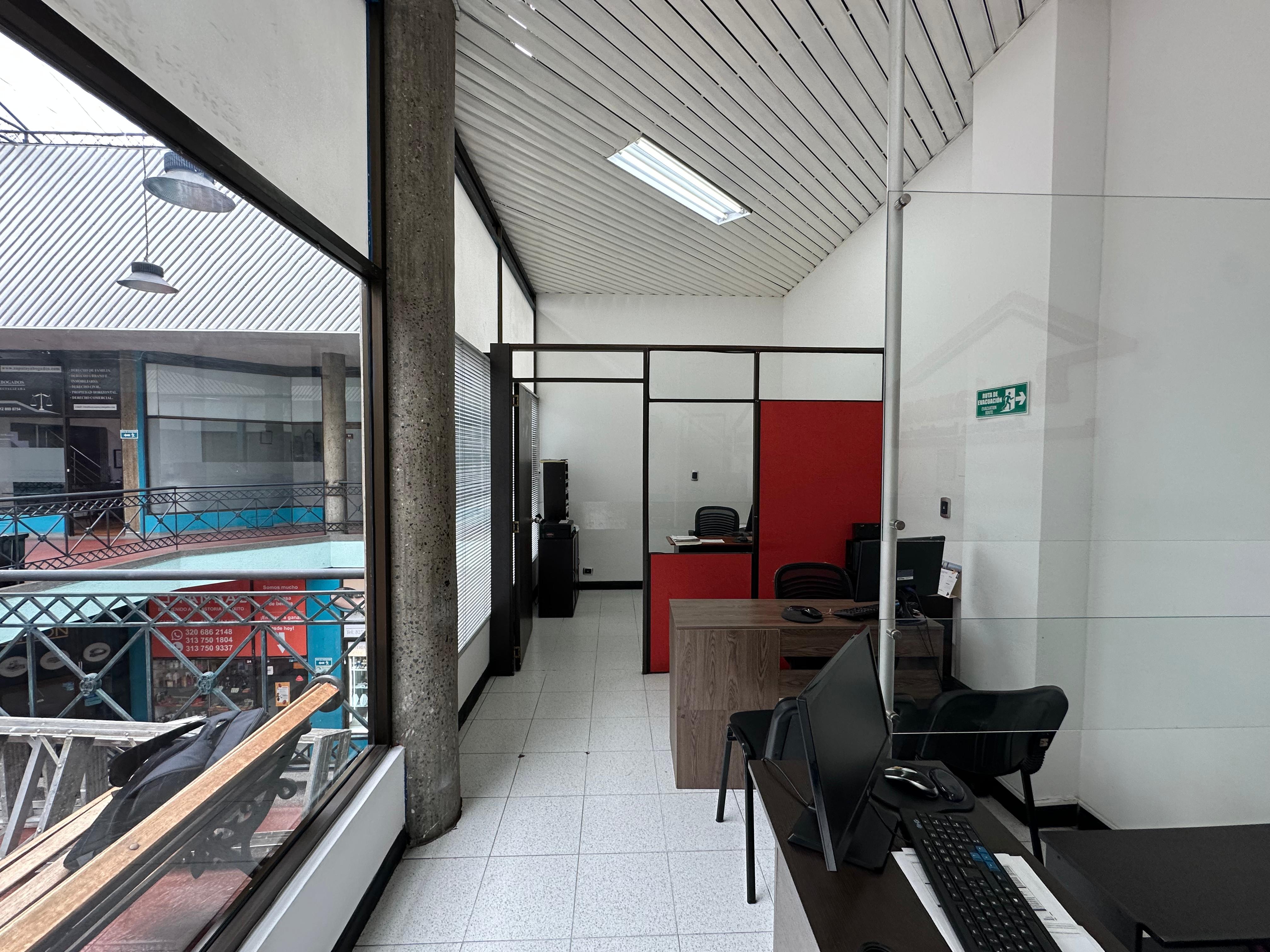 Foto de Oficina en Venta en Centro, Pereira - 10 - 279065740