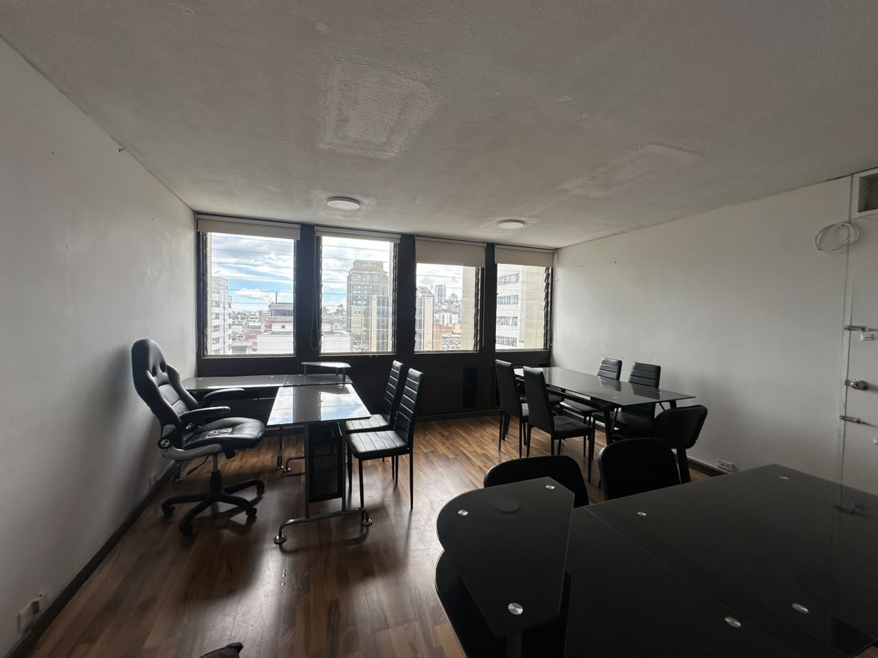 Foto de Oficina en Arriendo en Centro, Manizales - 4 - 279069230