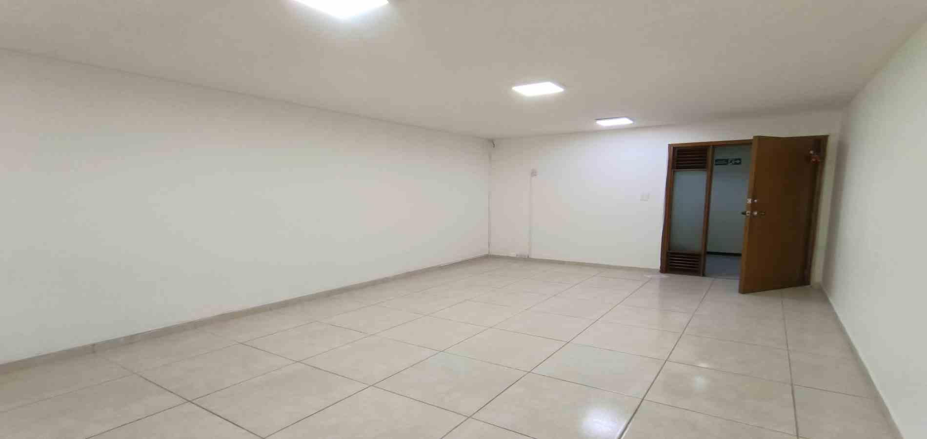 Foto de Oficina en Venta en Centro, Manizales - 6 - 279069913