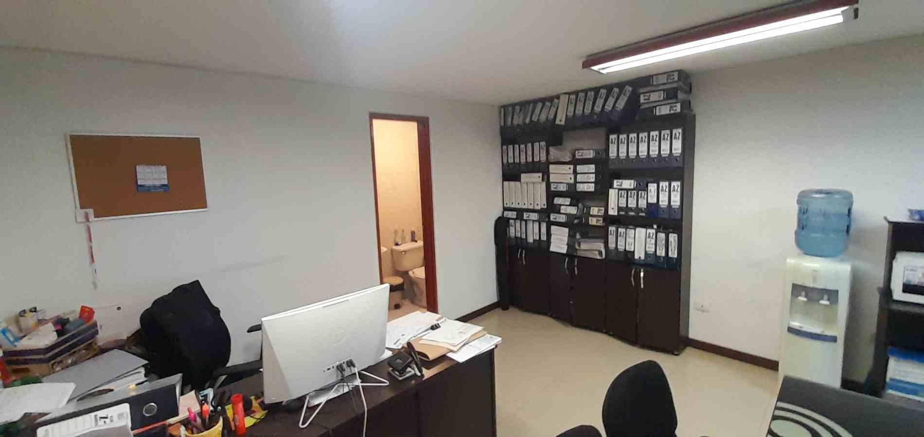Foto de Oficina en Venta en Centro, Manizales - 4 - 279052572