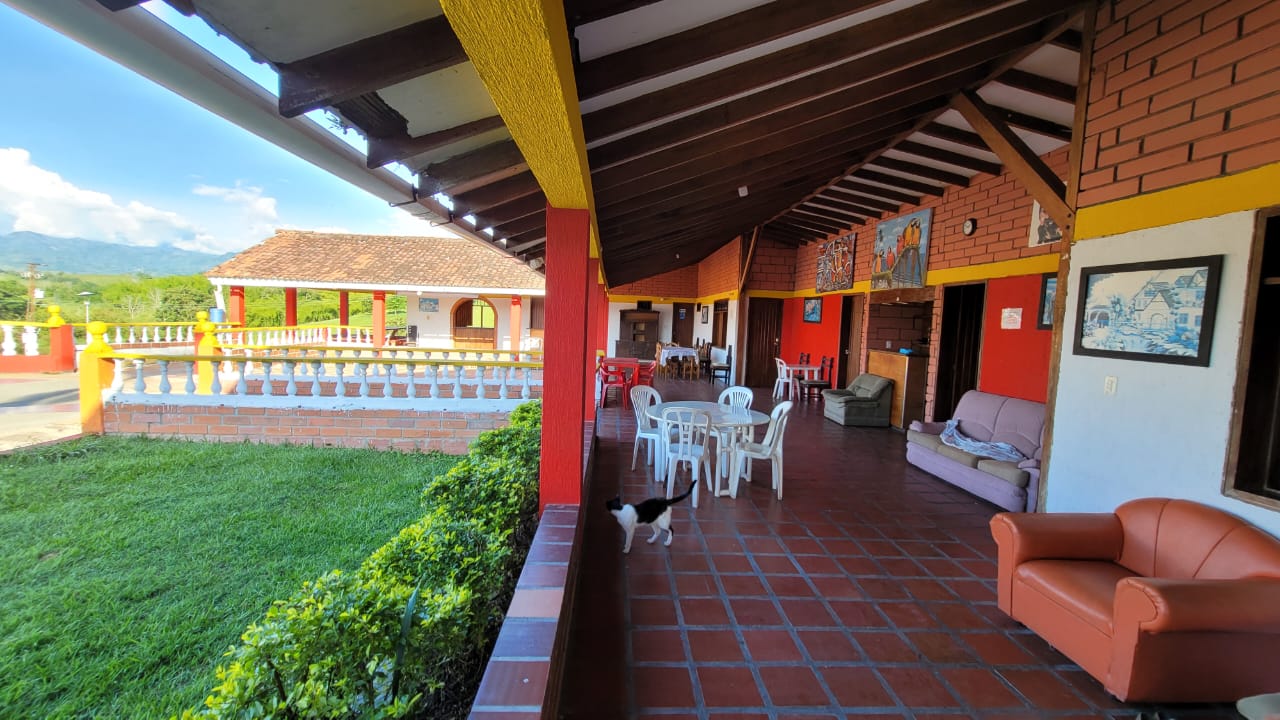 Foto de Casa campestre en Arriendo en Kilometro 41, Neira - 2 - 279025738