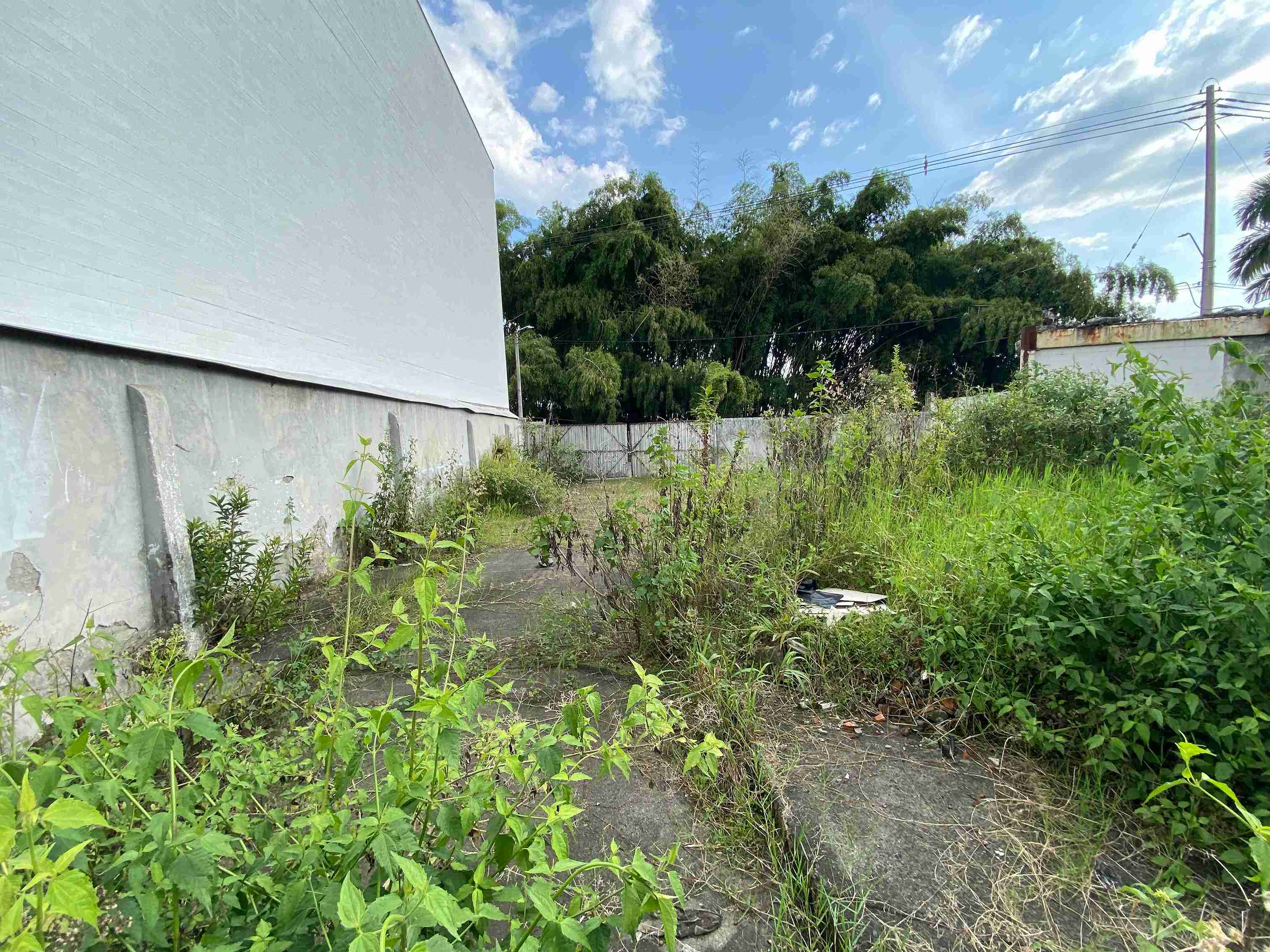Foto de Lote / terreno para Venta en Av ferrocarril, Dosquebradas - 279056568