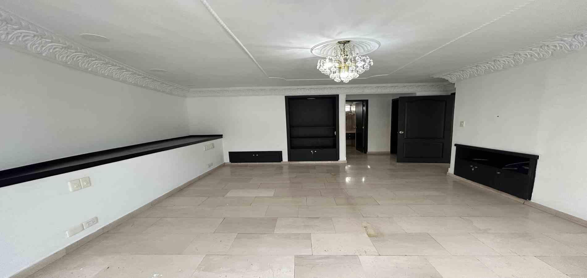 Foto de Casa en Arriendo en Comuna universidad / barrio pinares, Pereira - 24 - 279069173