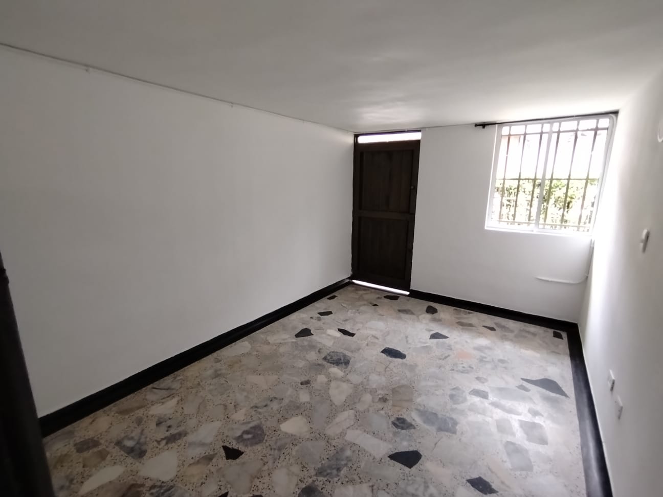 Foto de Casa en Venta en Comuna 10/bosques de la acuarela et.iv, Dosquebradas - 1 - 48205