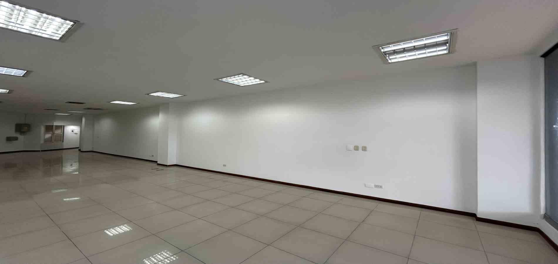 Foto de Local en Arriendo en Circunvalar, Pereira - 1 - 279067343