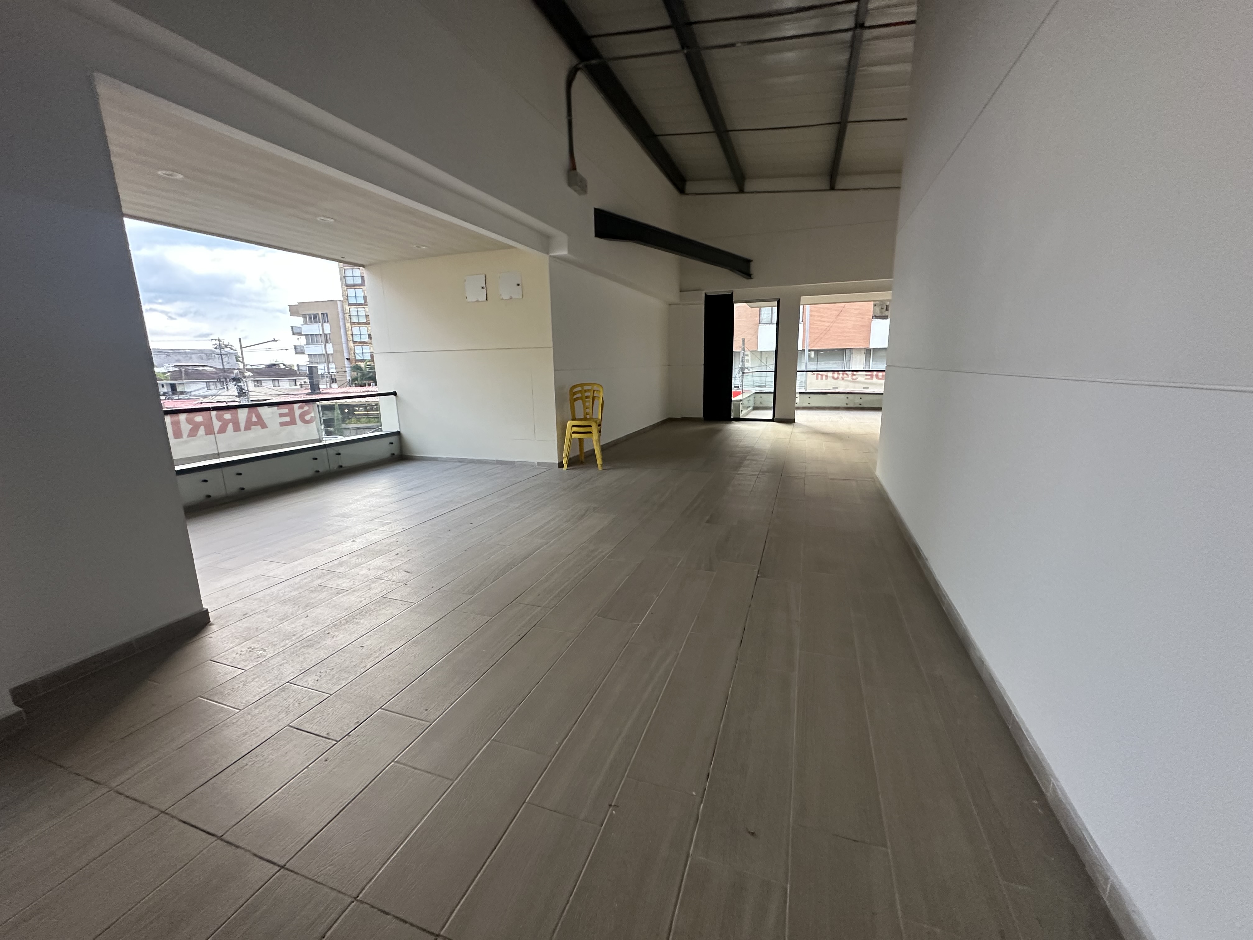 Foto de Local en Arriendo en Av bolivar, Armenia  - 9 - 279068782