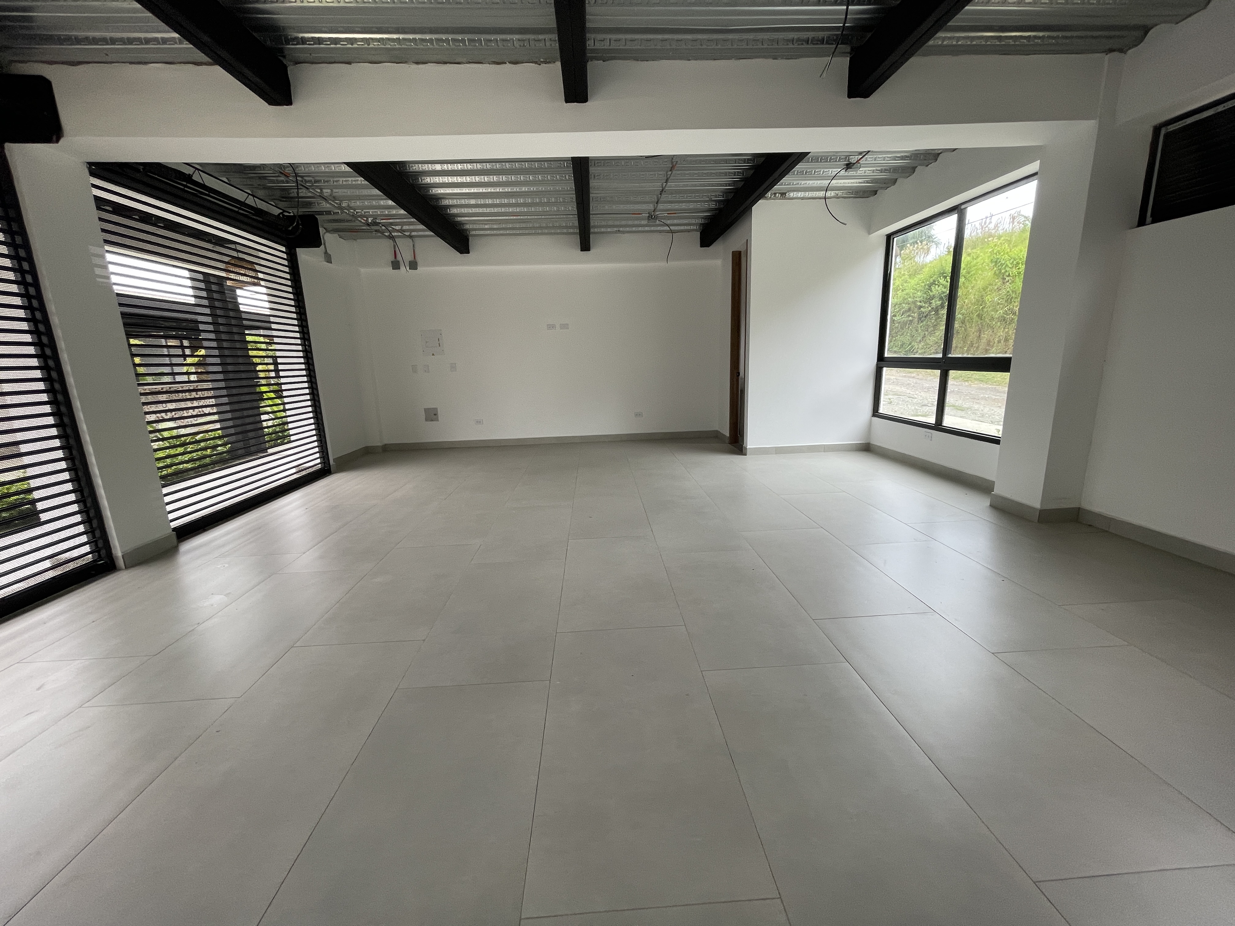 Foto de Local en Arriendo en Km 2 via armenia, Circasia - 4 - 279064352