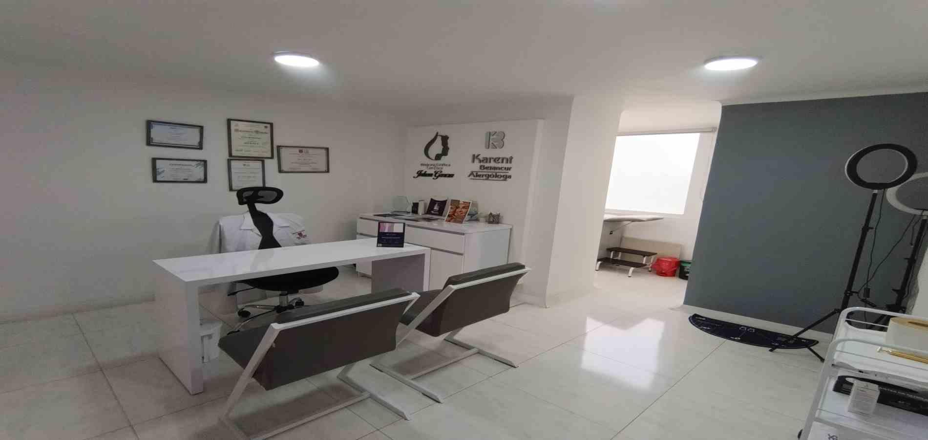 Foto de Consultorio en Venta en Los rosales, Manizales - 1 - 279064996