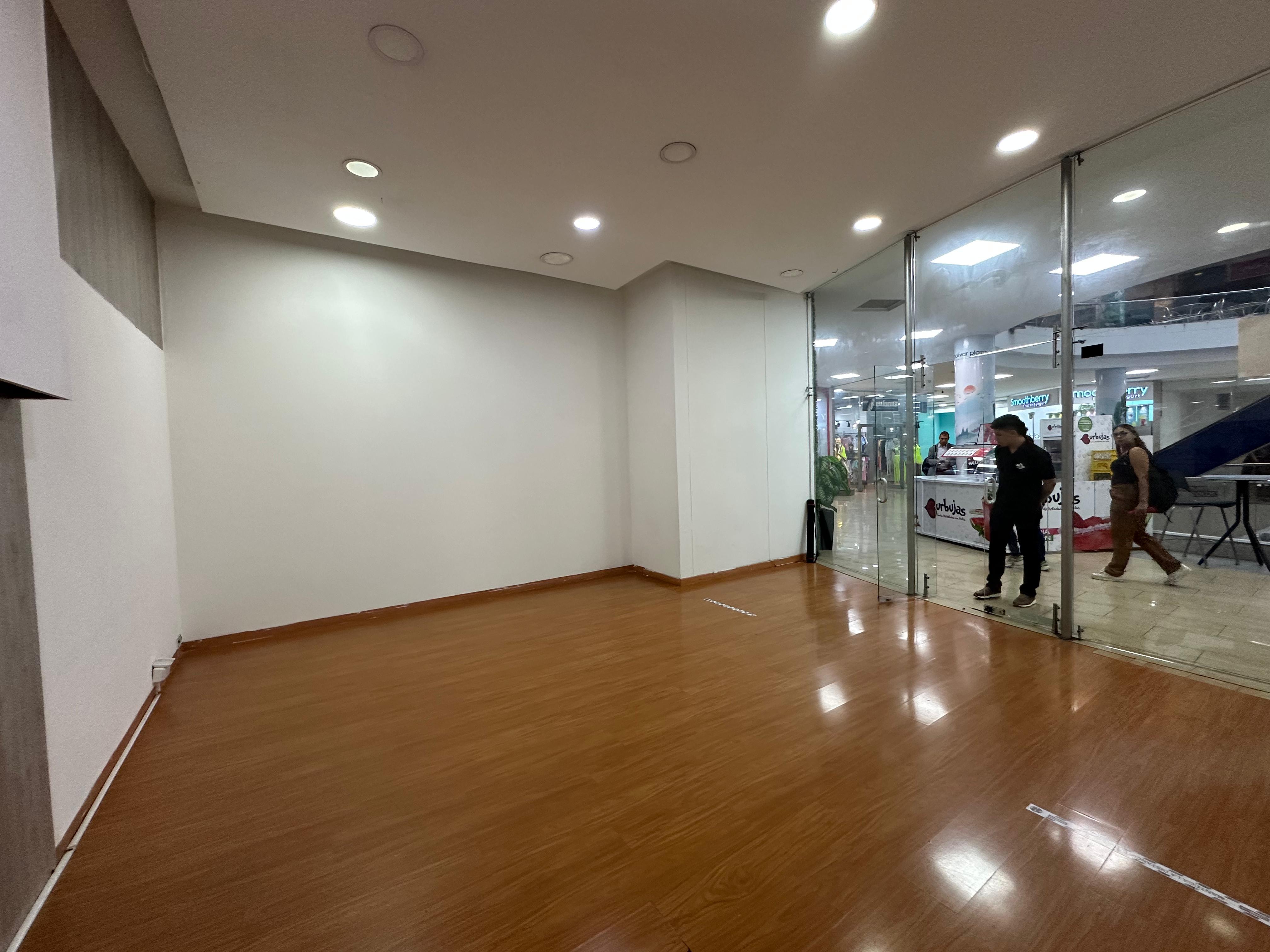Foto de Local para Arriendo en Centro, Pereira - 279065555