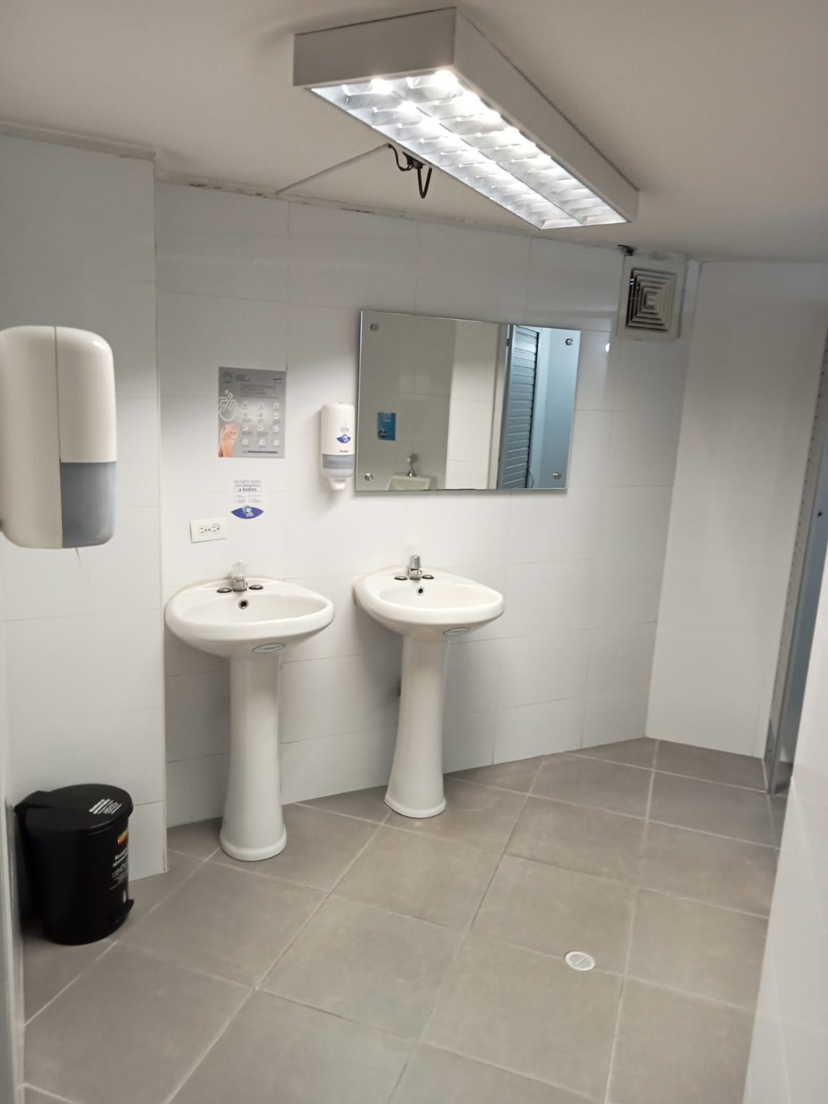 Foto de Local en Venta en Centro, Manizales - 2 - 279060985
