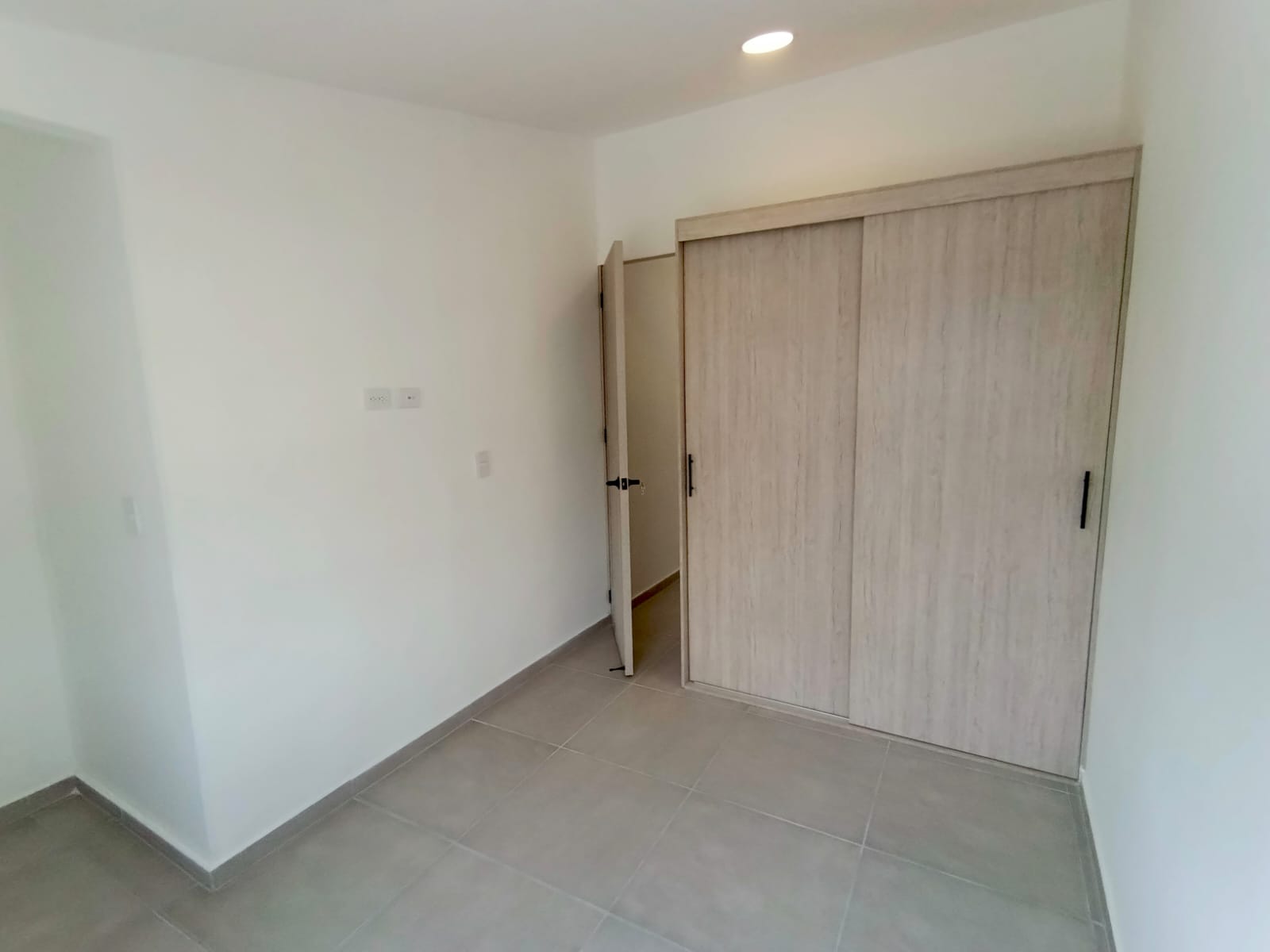 Foto de Casa para Venta en Centro, Chinchina - 279068032