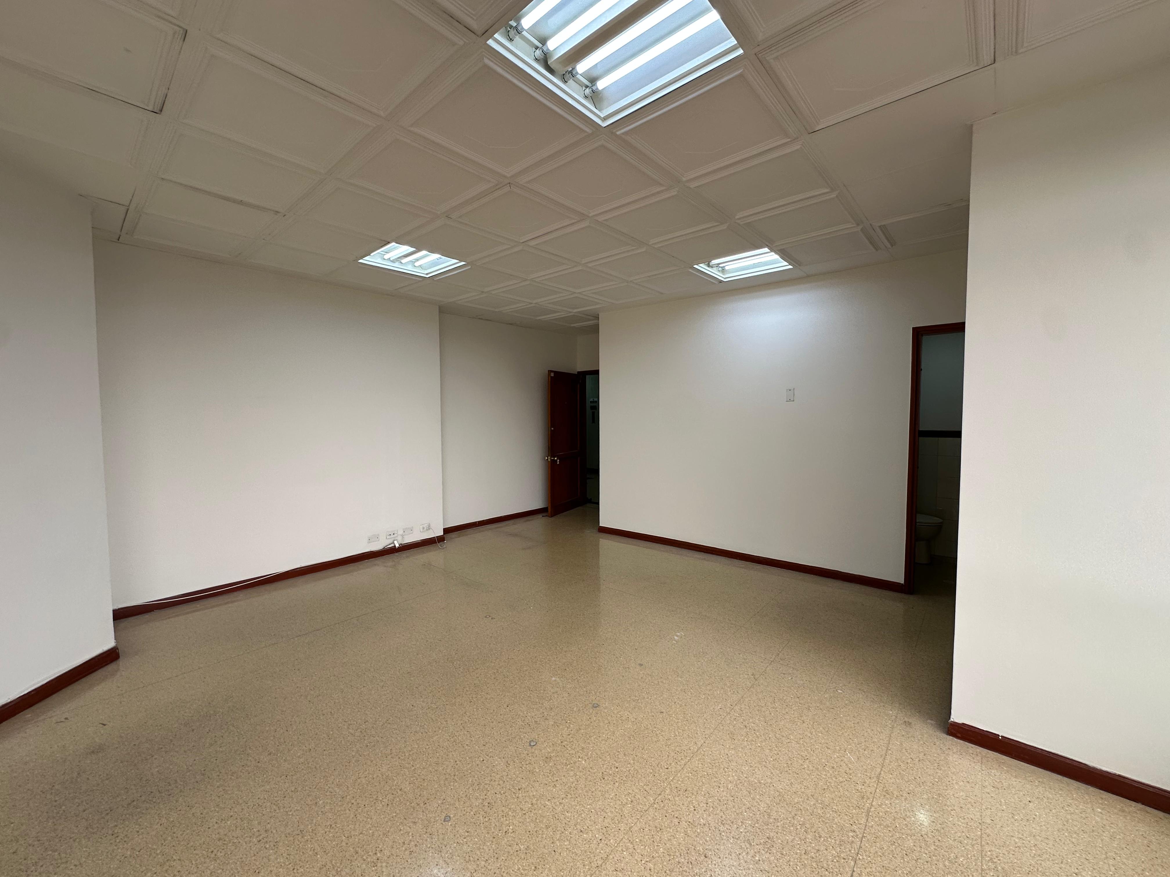Foto de Oficina en Arriendo en Centro, Pereira - 4 - 279065738