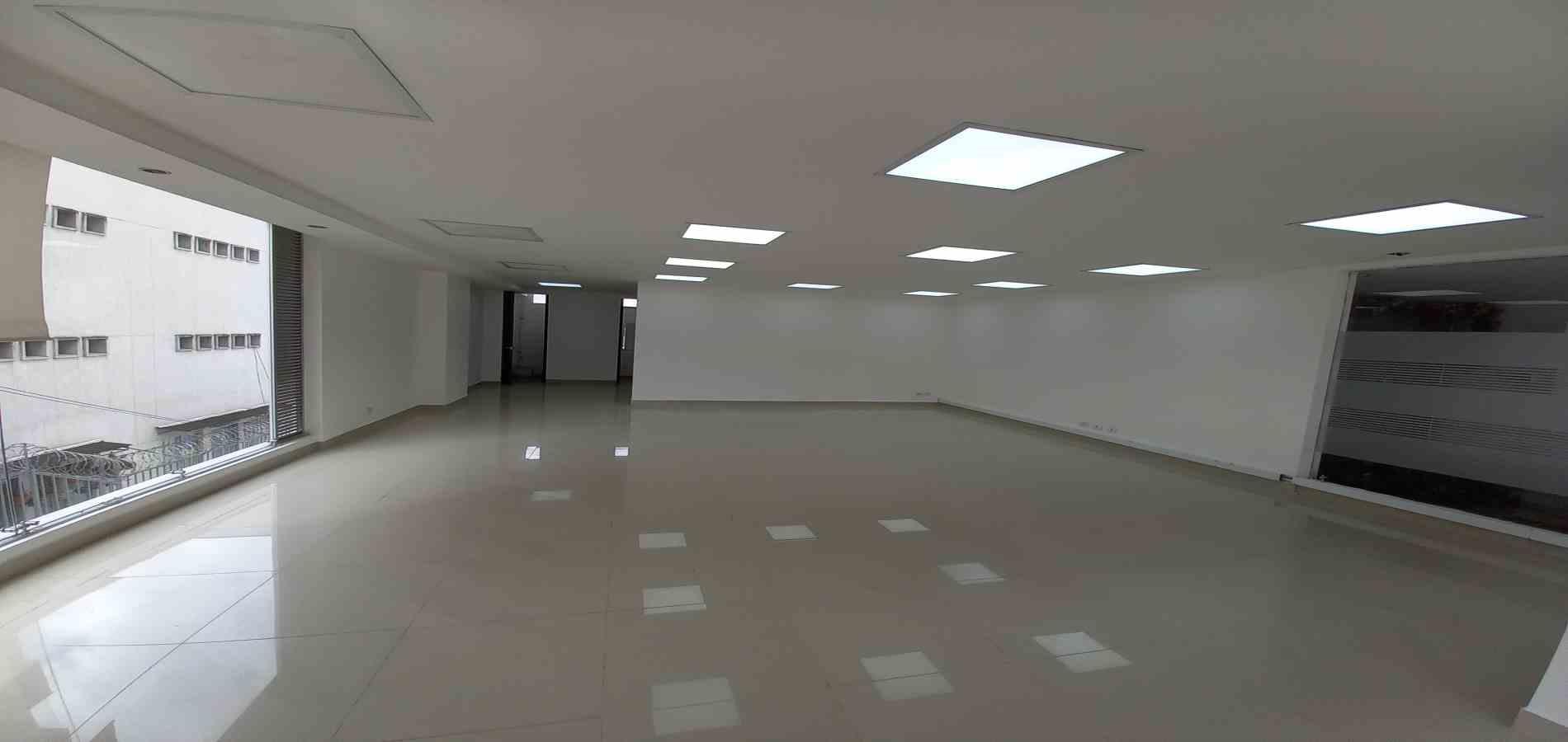 Foto de Local en Arriendo en La camelia, Manizales - 2 - 279060047