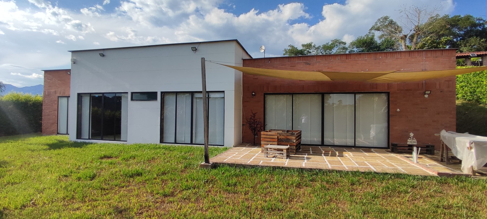 Foto de Casa campestre en Venta en Palermo, Neira - 15 - 279063969