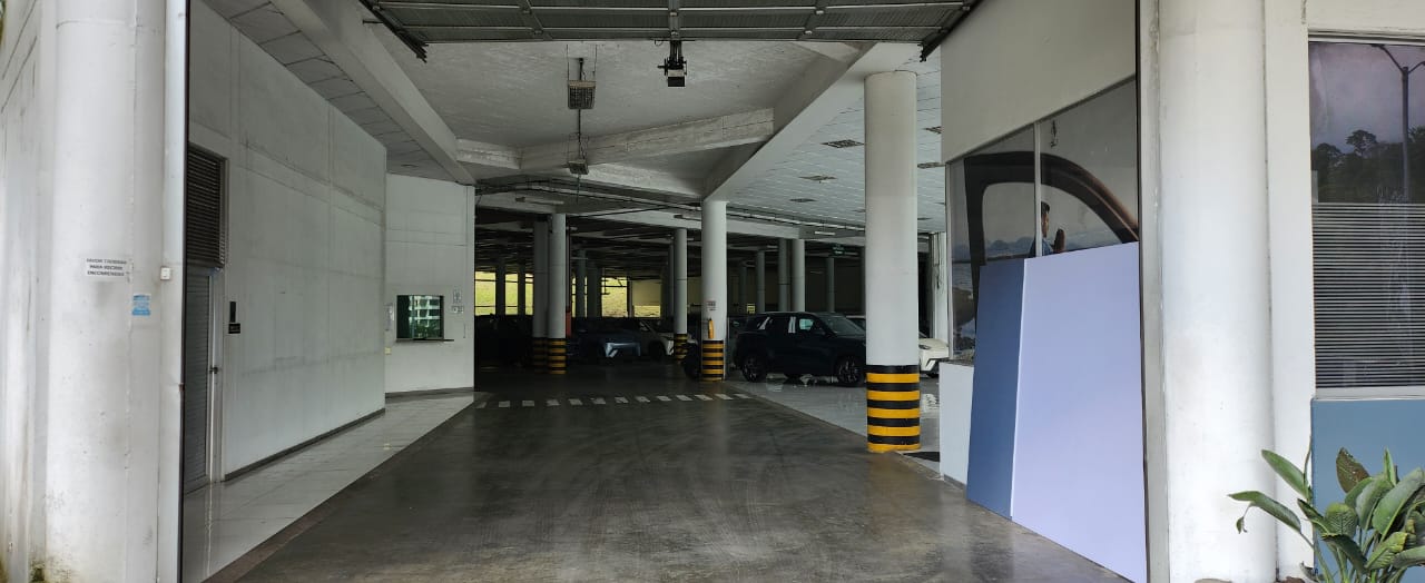 Foto de Local para Arriendo en Avenida alberto mendoza, Manizales - 279066292