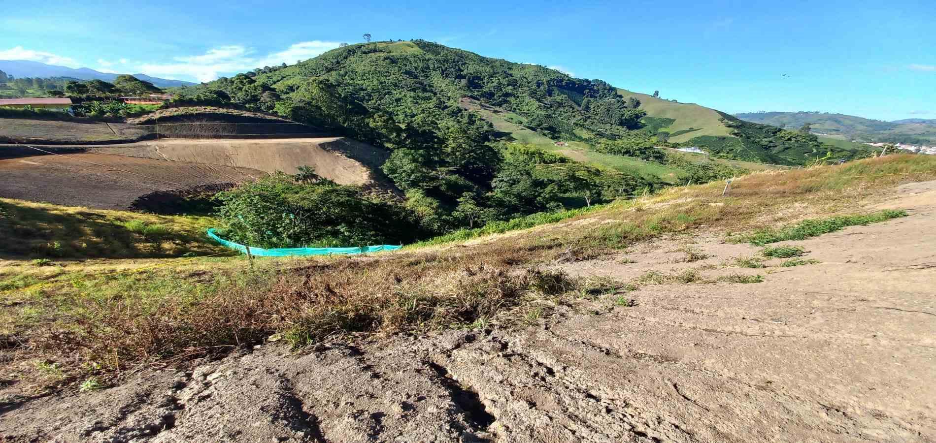 Foto de Lote / terreno en Venta en Vereda guacas, Santa rosa de cabal - 6 - 279067553