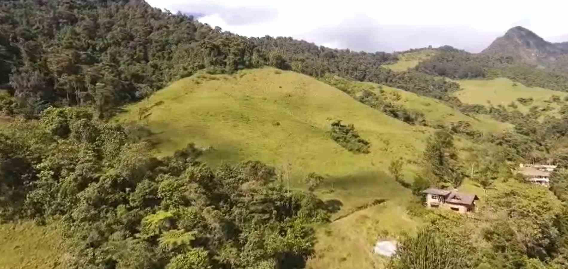Foto de Lote / terreno para Venta en El montaño, Villamaria - 279061920