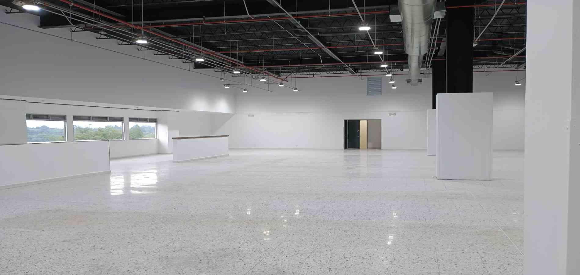 Foto de Local para Arriendo en Avenida centenario, Armenia  - 279069985