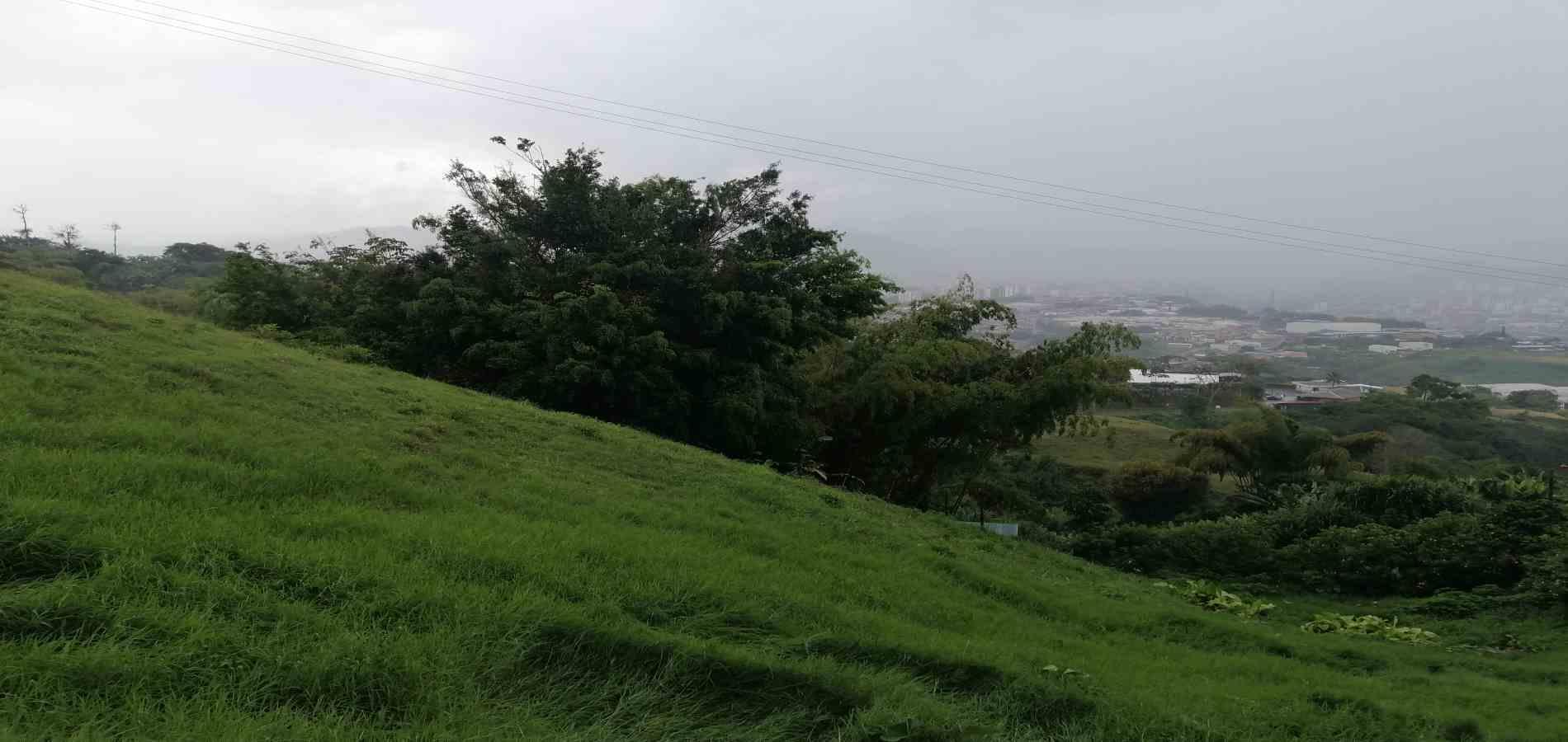Foto de Lote / terreno en Venta en Av. la romelia el pollo, Dosquebradas - 4 - 279058705