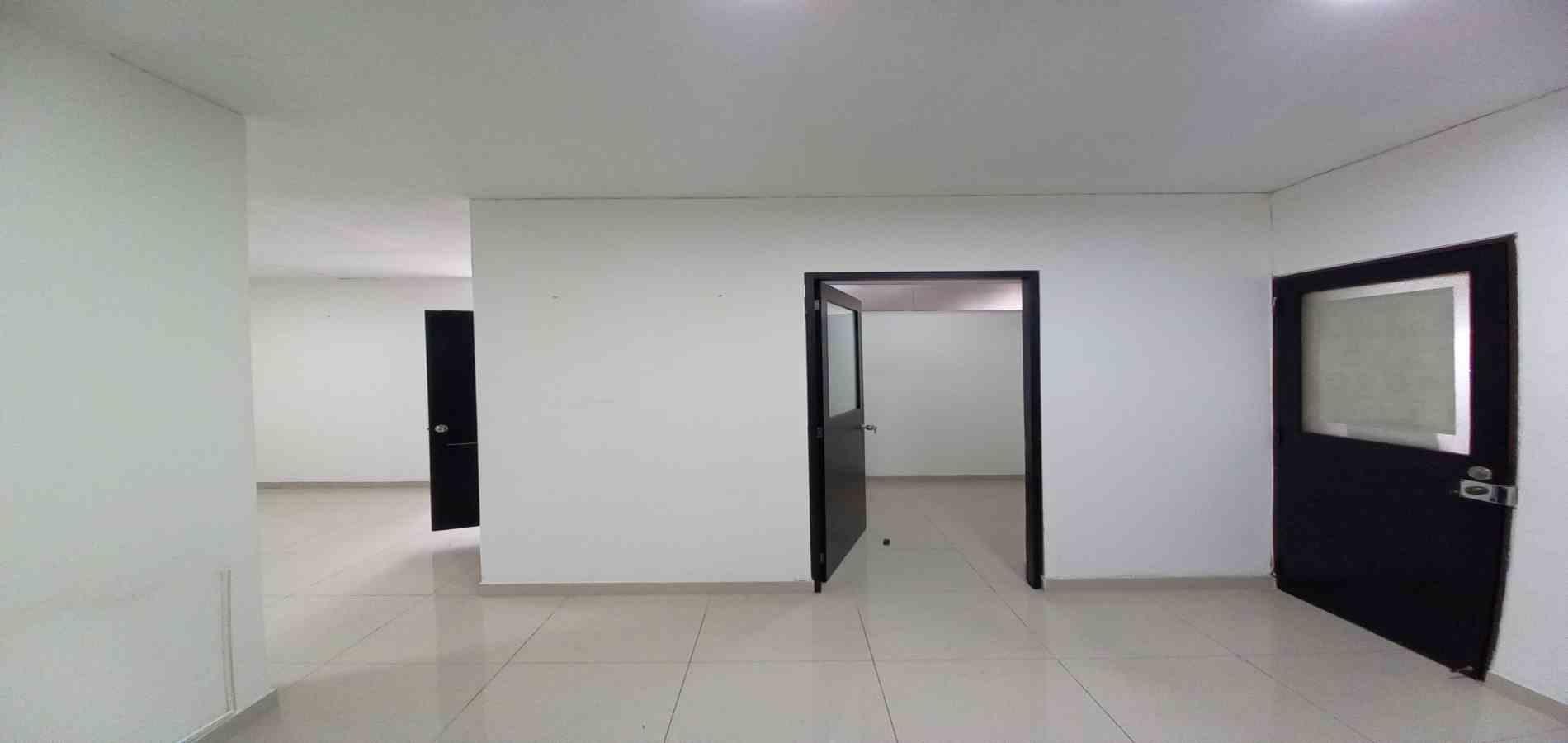 Foto de Oficina en Venta en Centro, Manizales - 1 - 279062739