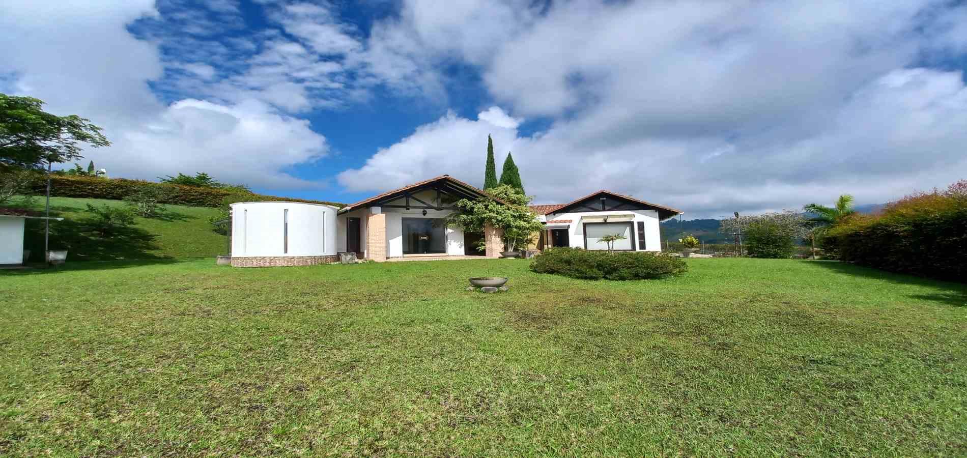 Foto de Casa en Arriendo en Santa rosa de cabal, Santa rosa de cabal - 3 - 279069447