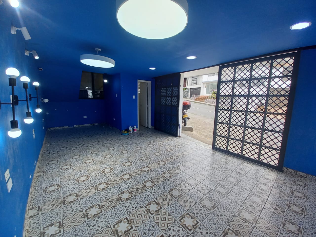 Foto de Local en Arriendo en Viscaya, Manizales - 2 - 279052795
