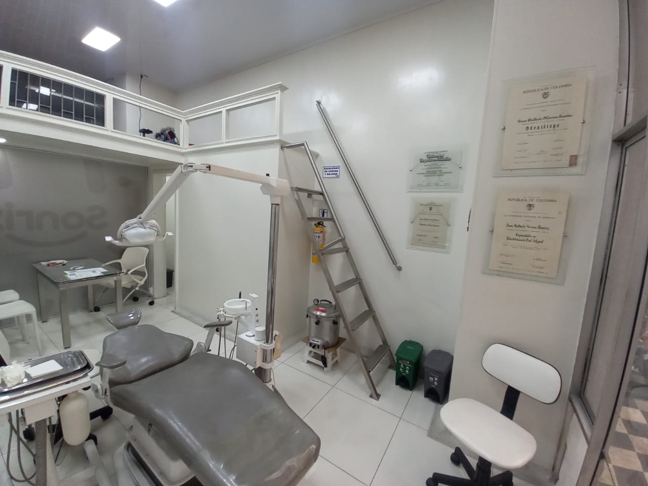 Foto de Consultorio en Venta en Centro, Manizales - 5 - 279060787