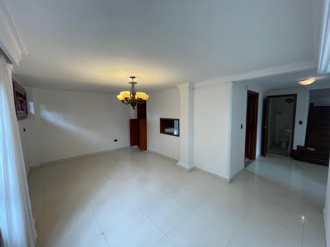 Foto de Casa para Arriendo en Alamos, Pereira - 279056851