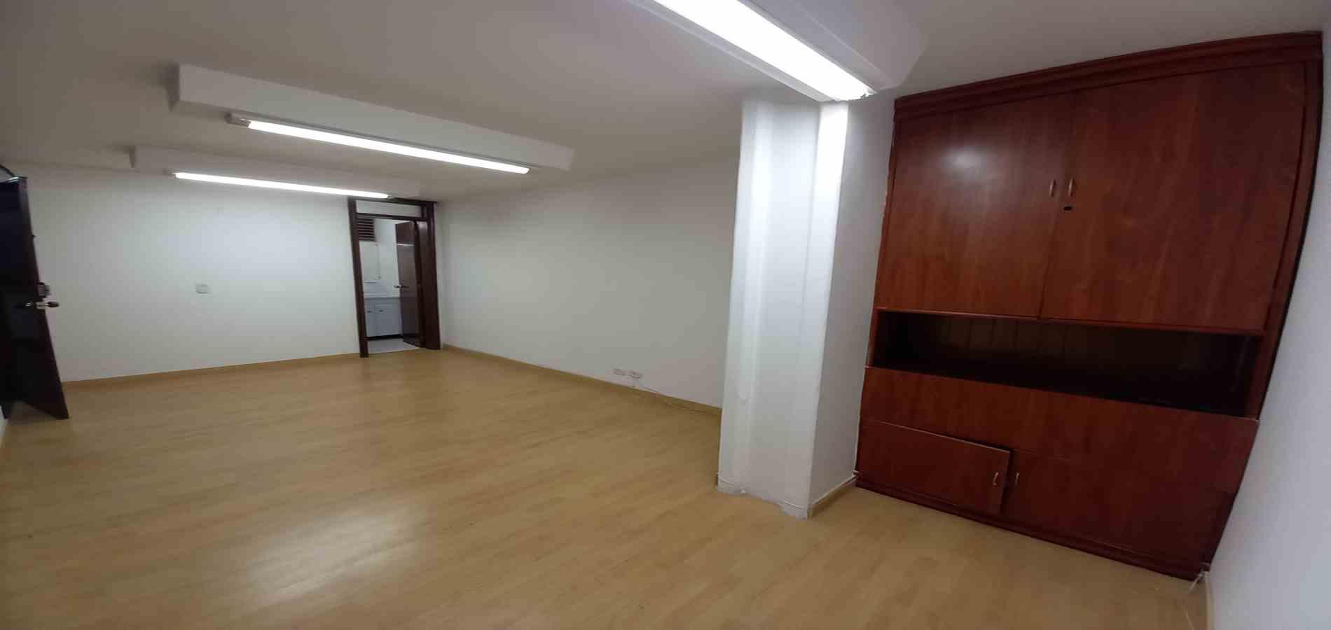 Foto de Oficina en Venta en Centro, Manizales - 13 - 279063165