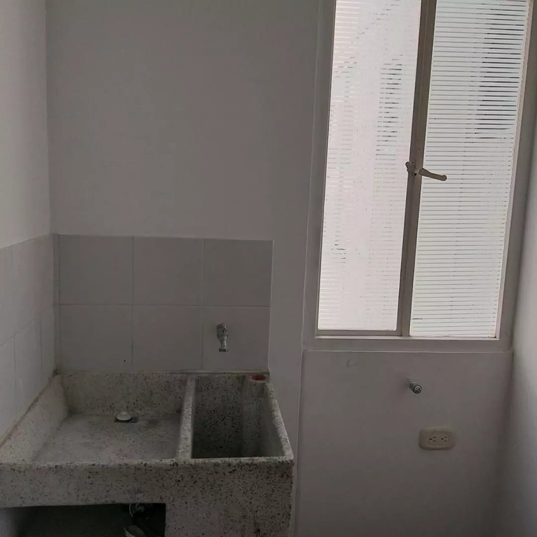 Foto de Apartamento para Venta en Parque industrial, Pereira - 279060539