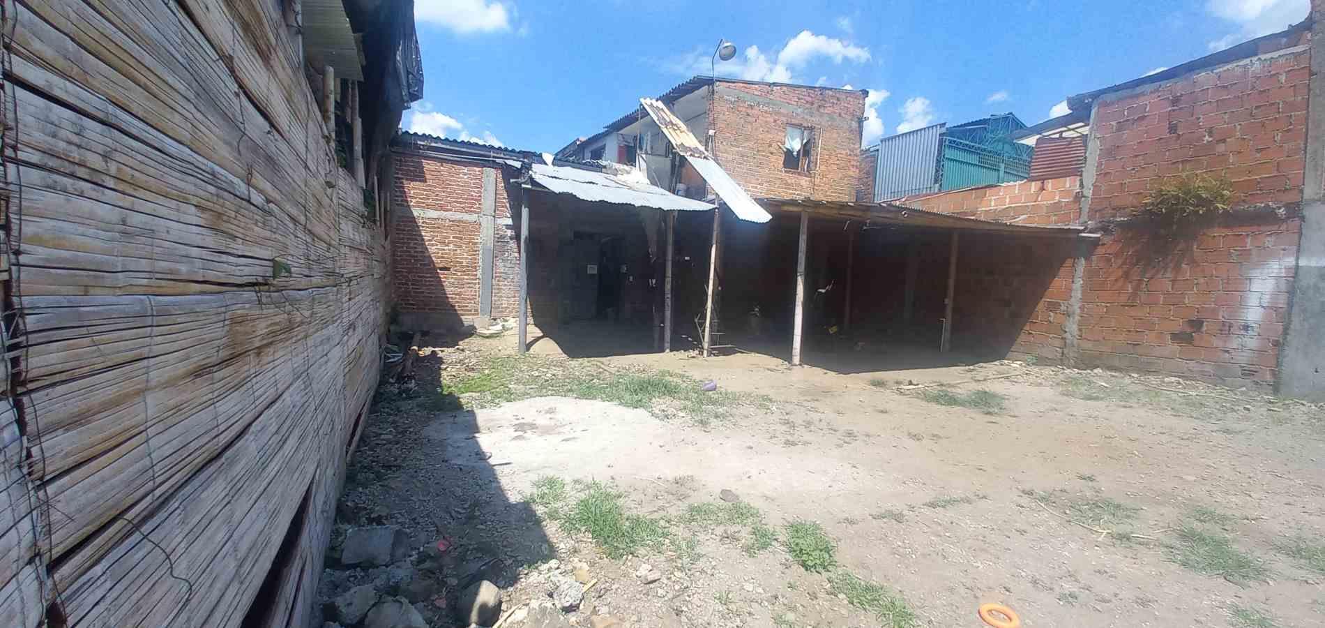 Foto de Lote / terreno en Venta en Barrio popular, Armenia  - 7 - 279058435