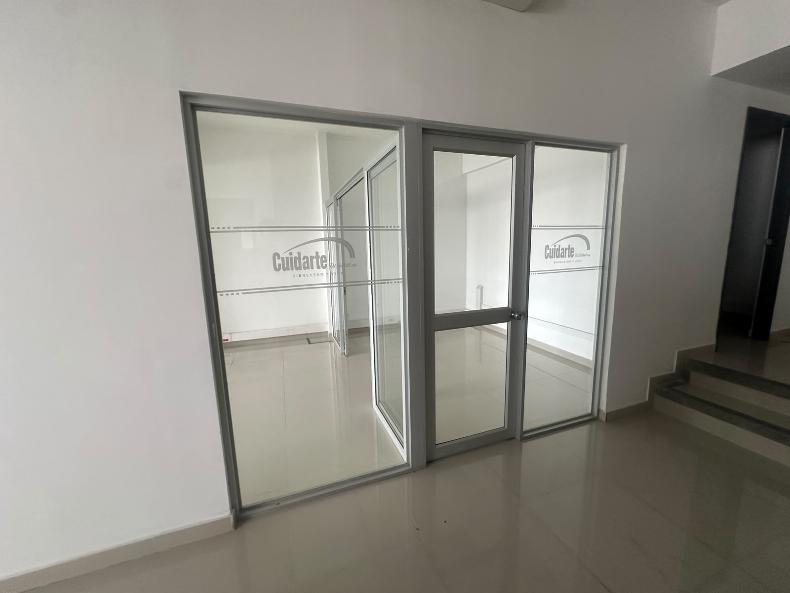Foto de Local en Arriendo en Avenida 30 de agosto, Pereira - 19 - 279069419