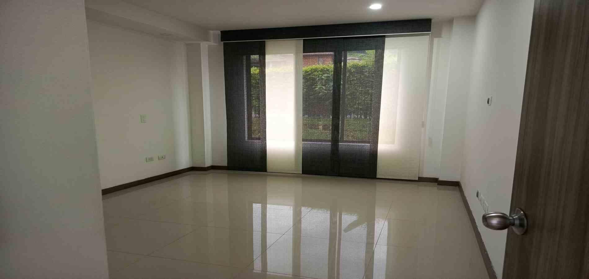 Foto de Casa campestre en Venta en Av. la romelia el pollo, Dosquebradas - 49 - 279061808