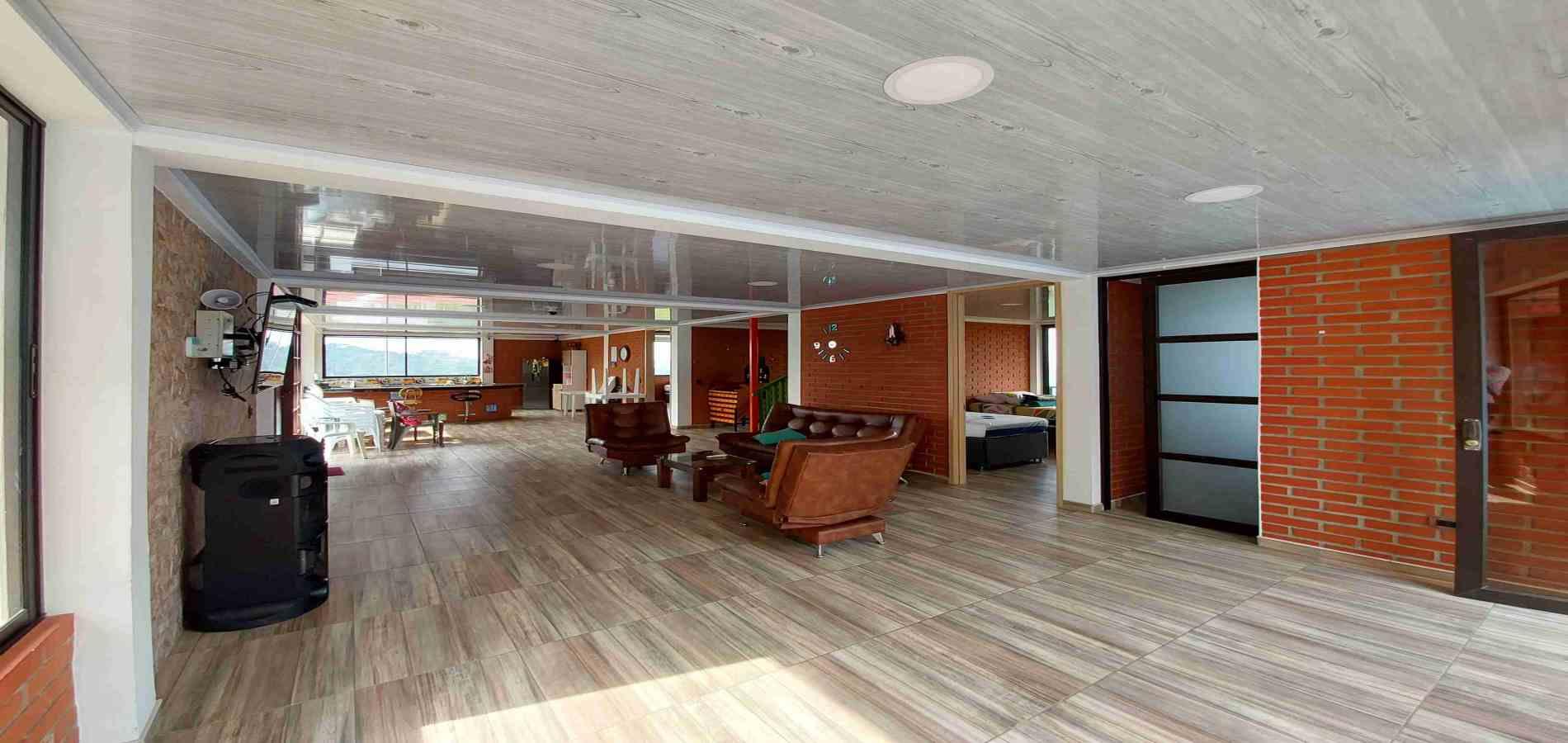 Foto de Casa campestre para Venta en La linda, Manizales - 279055472