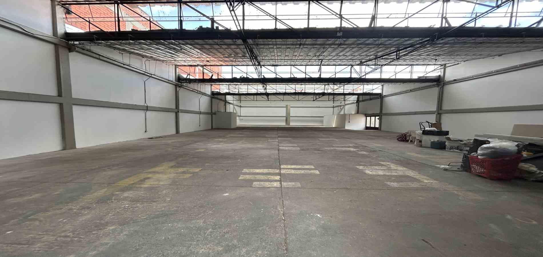 Foto de Bodega para Arriendo en Av simon bolivar, Dosquebradas - 279069420