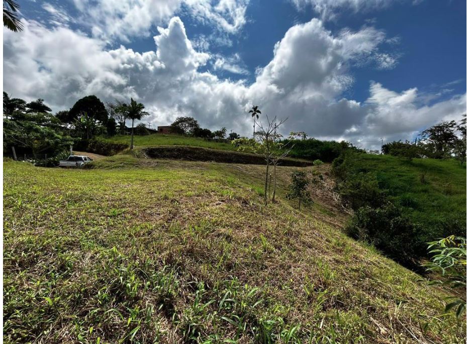 Foto de Lote / terreno en Venta en Condina, Pereira - 2 - 279056313