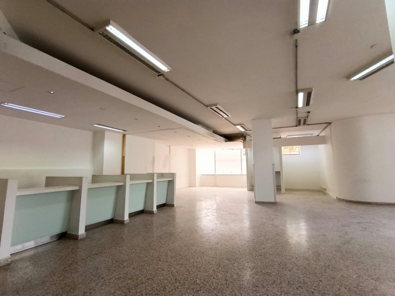 Foto de Local para Arriendo en Avenida santander , Manizales - 279063597