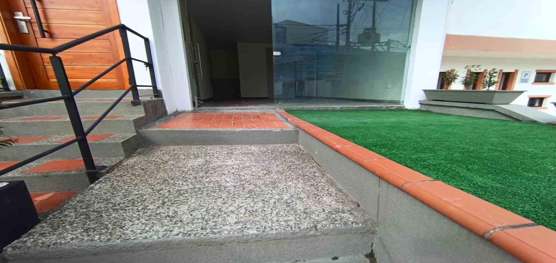 Foto de Local en Arriendo en Guayacanes, Manizales - 6 - 28543