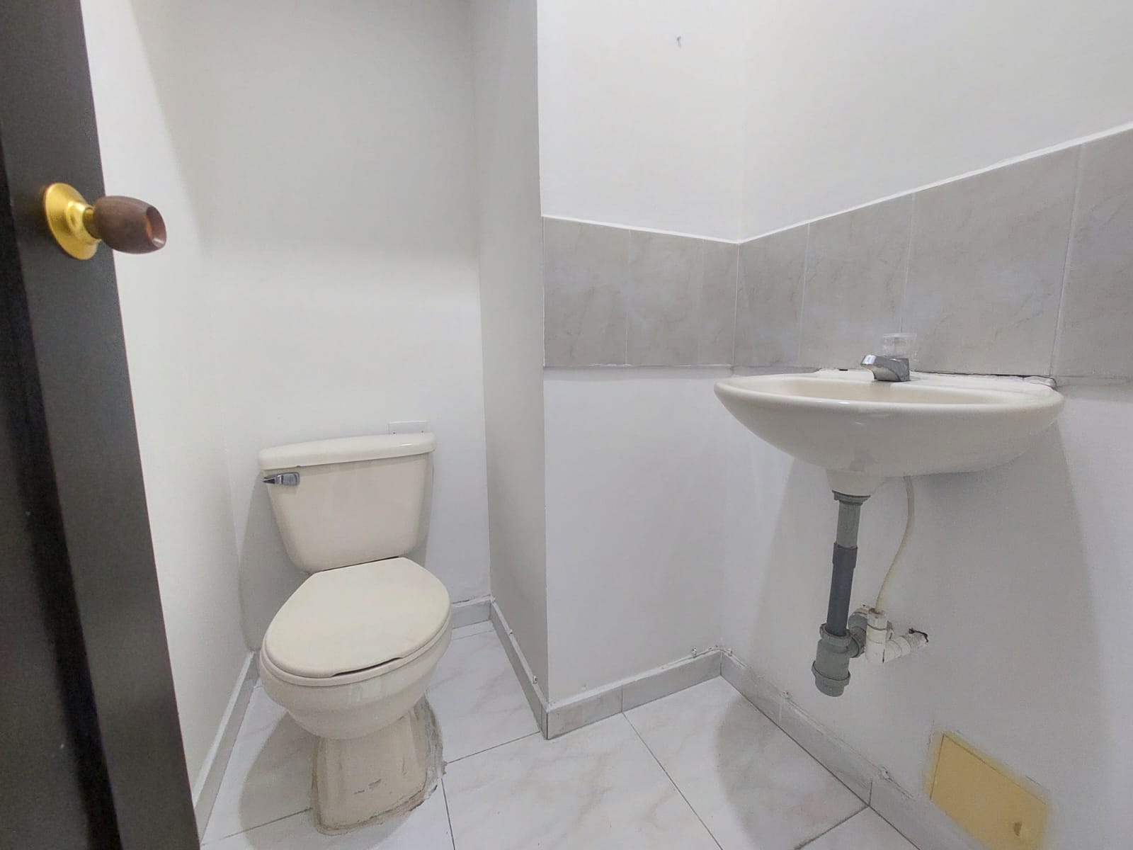 Foto de Local en Arriendo en Centro, Armenia  - 3 - 279063658