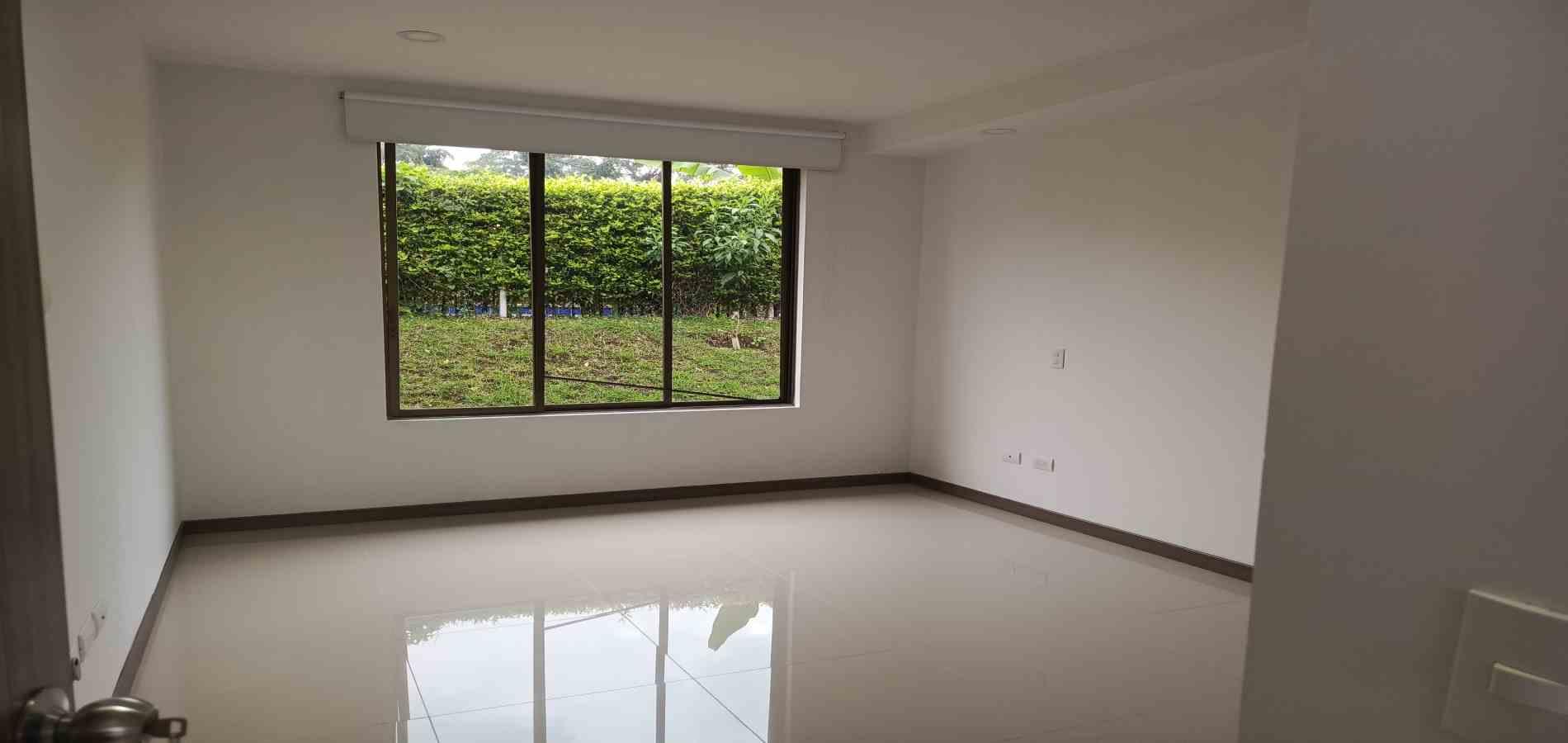 Foto de Casa campestre en Venta en Av. la romelia el pollo, Dosquebradas - 47 - 279061808