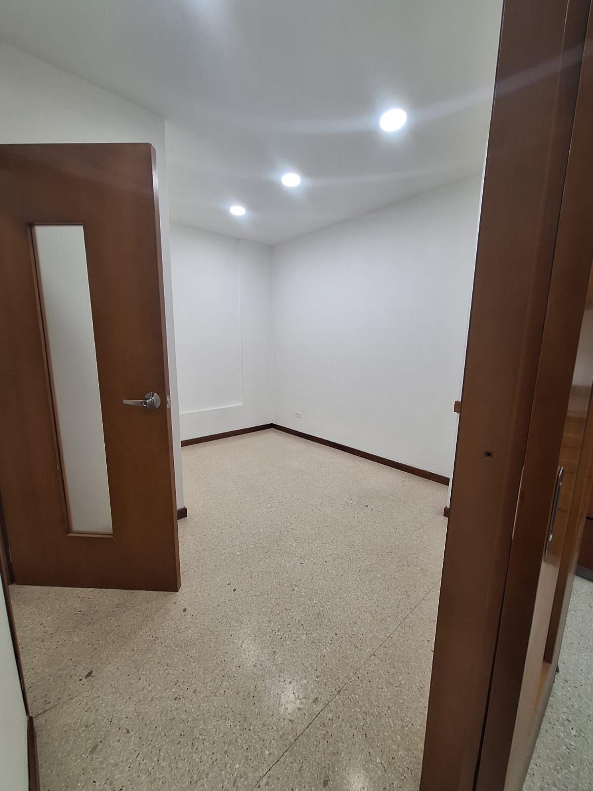 Foto de Oficina en Venta en Norte, Armenia  - 4 - 279065989