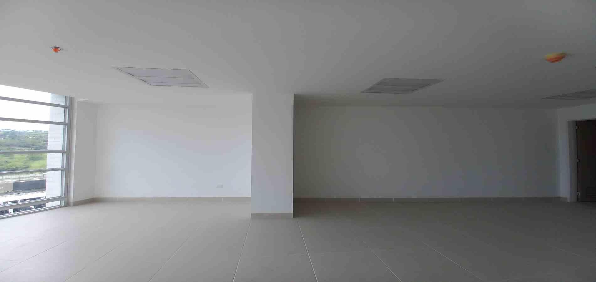 Foto de Consultorio en Arriendo en Avenida 30 de agosto, Pereira - 4 - 279063009